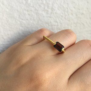 Garnet Ring